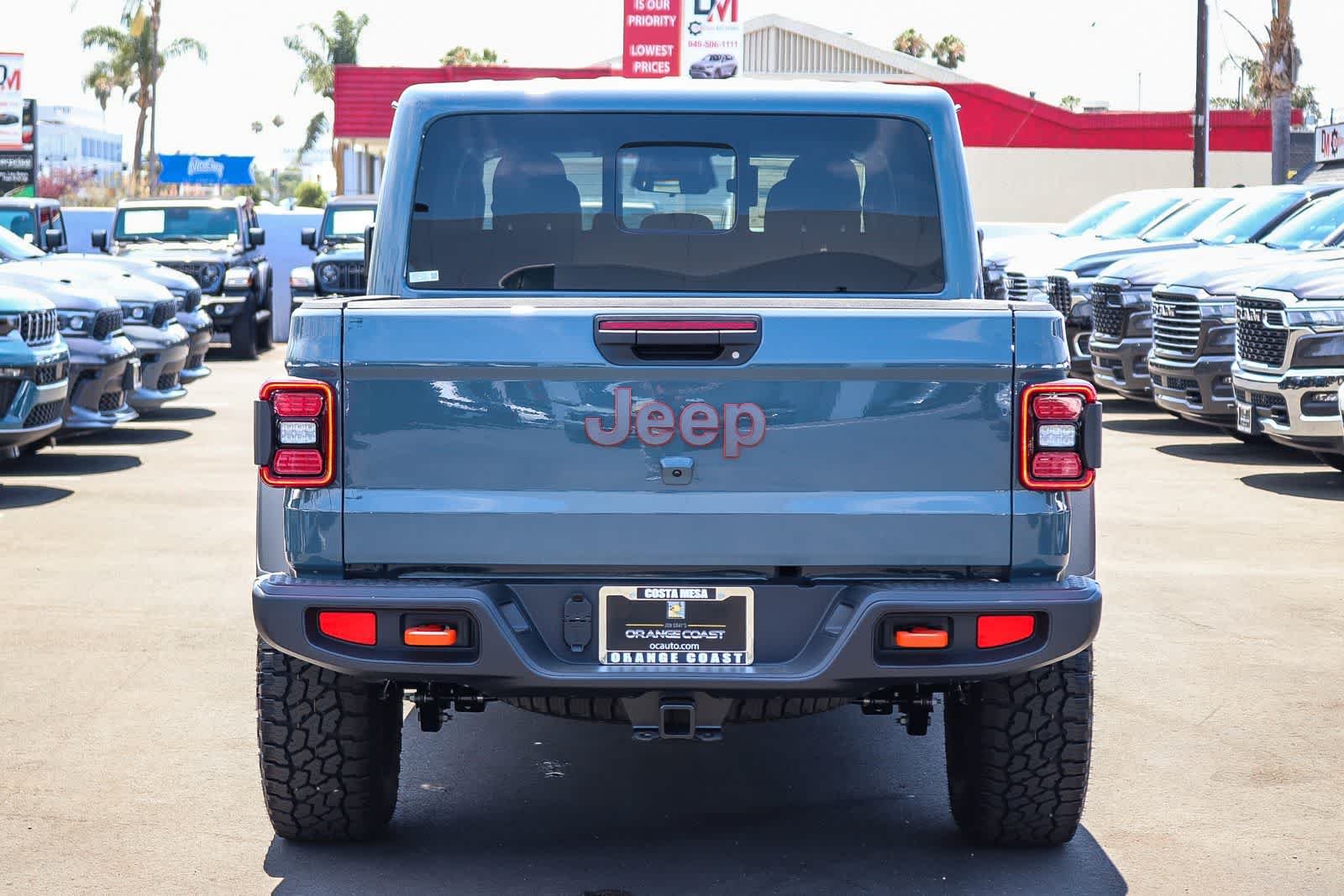 New 2026 Anvil Clear-Coat Exterior Paint Jeep Mojave image 5