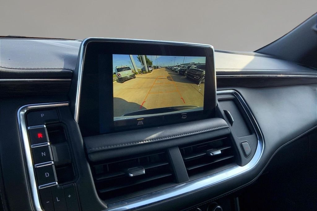 Used 2023 Summit White Chevrolet Z71 image 21
