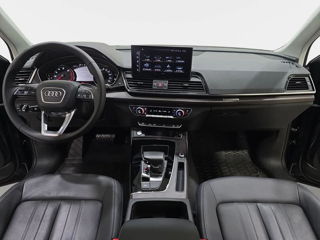 Used 2021 Gray Audi 45 Premium image 10