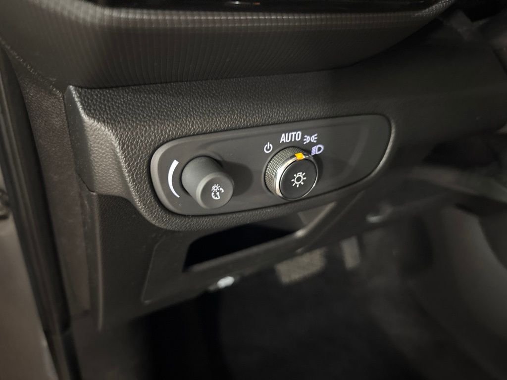 Used 2021 Gray Chevrolet LS image 13