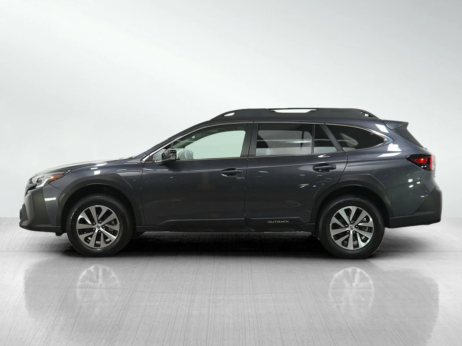 Used 2025 Subaru Outback Premium with VIN 4S4BTAFC4S3226515 for sale in Burnsville, Minnesota