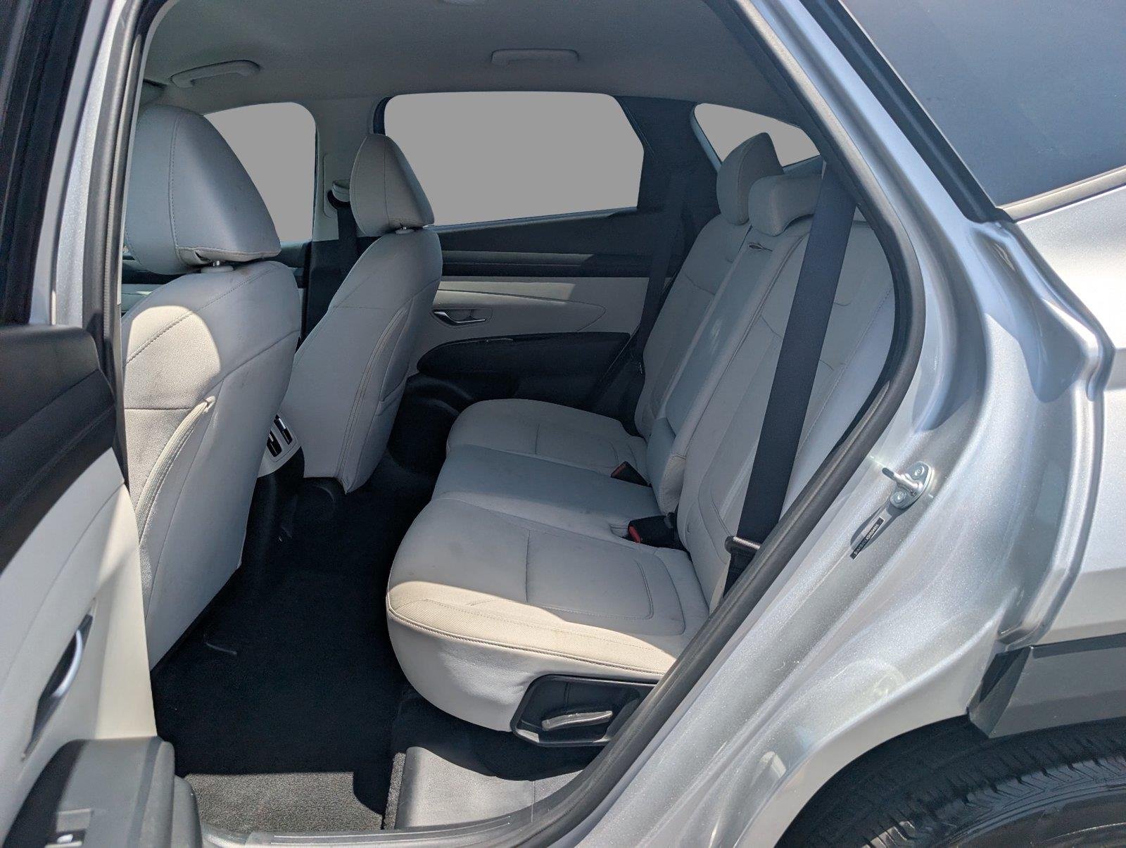 Used 2025 Shimmering Silver Hyundai SEL image 30