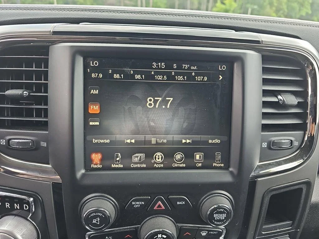 Used 2015 Red Ram Sport image 20