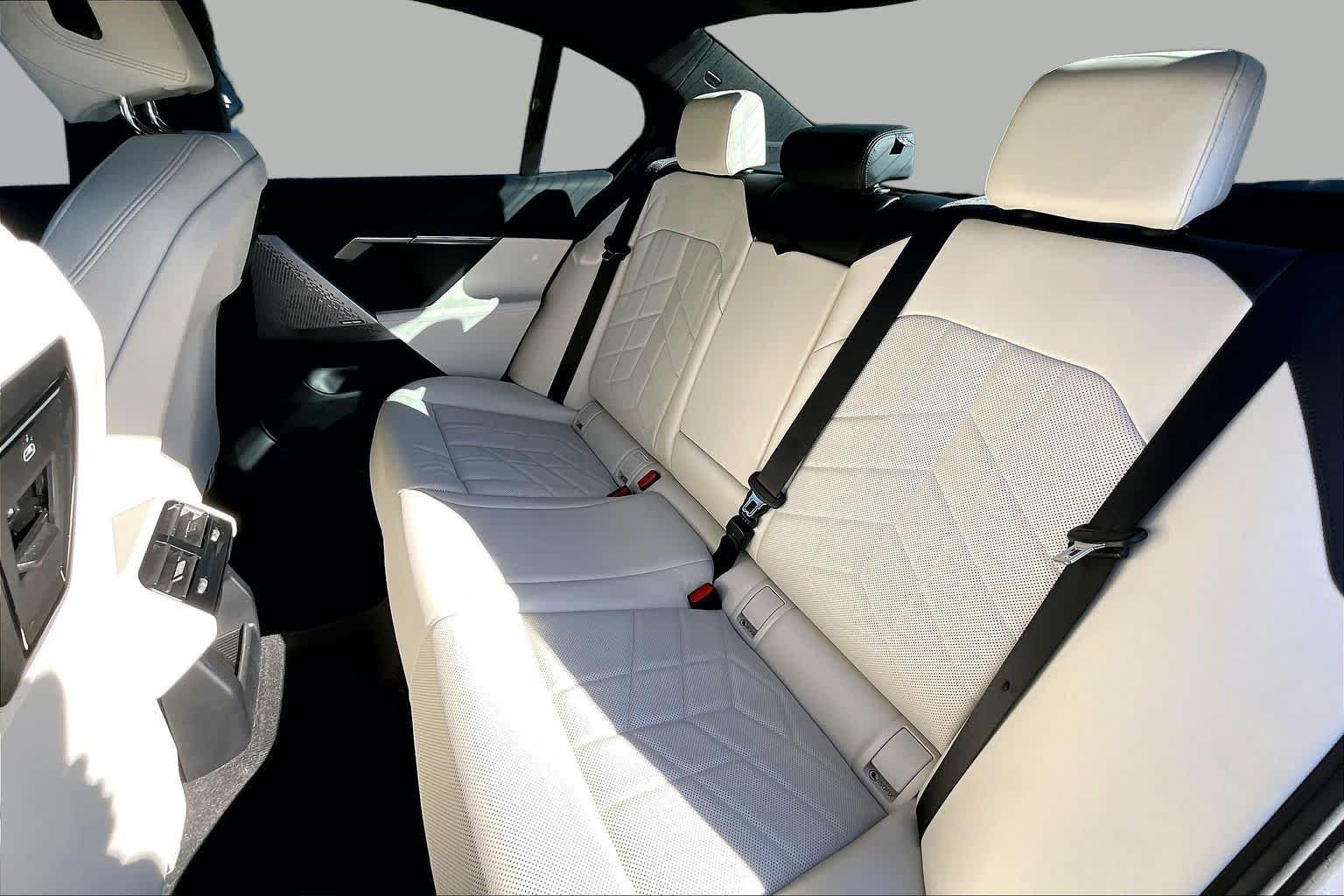 Certified Used 2025 Mineral White Metallic BMW 530i image 21