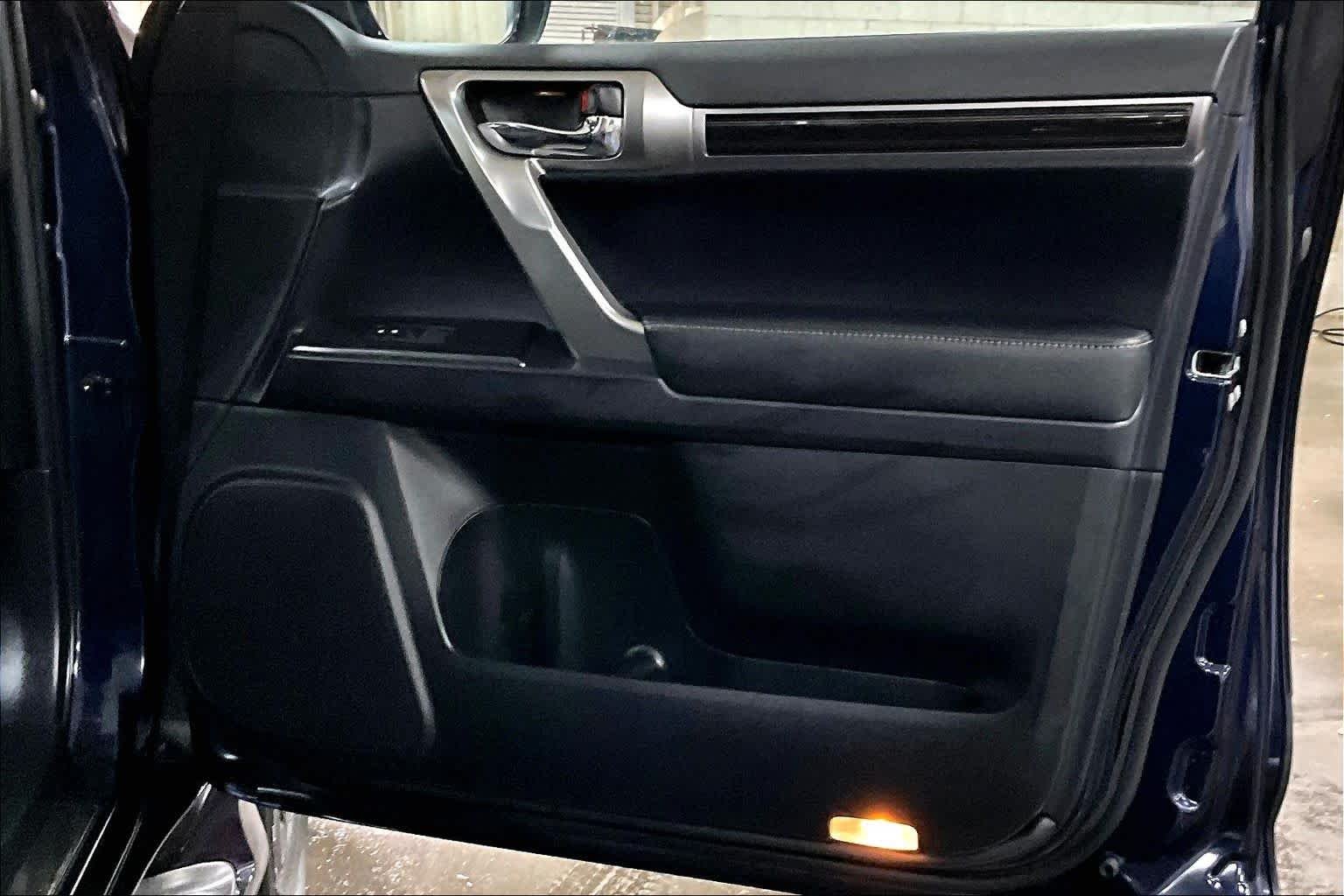 Used 2023 Nightfall Mica Lexus Premium image 23