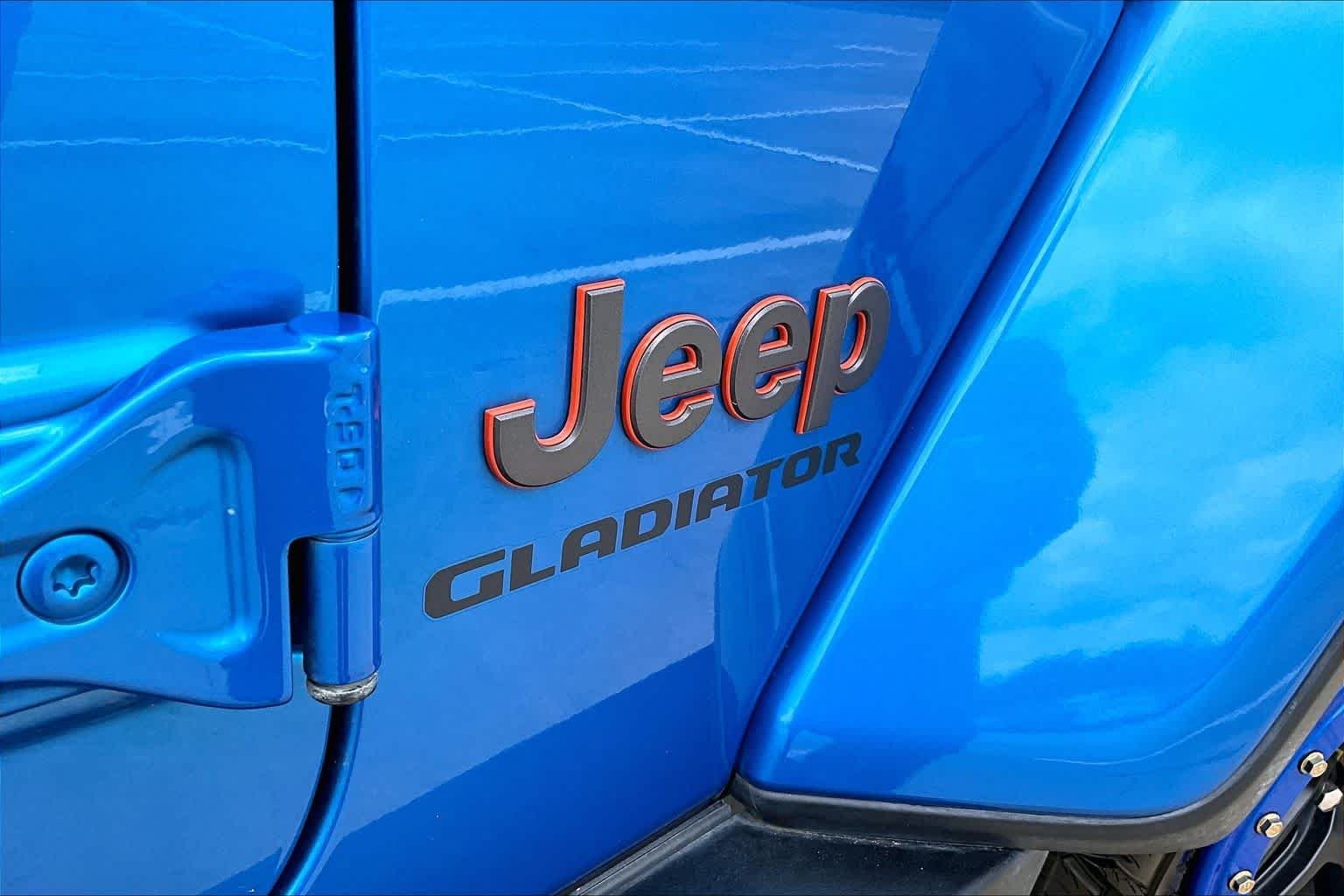 Used 2022 Hydro Blue Pearlcoat Jeep Mojave image 10