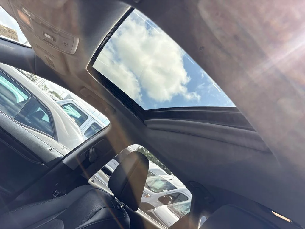 Used 2022 Black Lexus 350 image 15