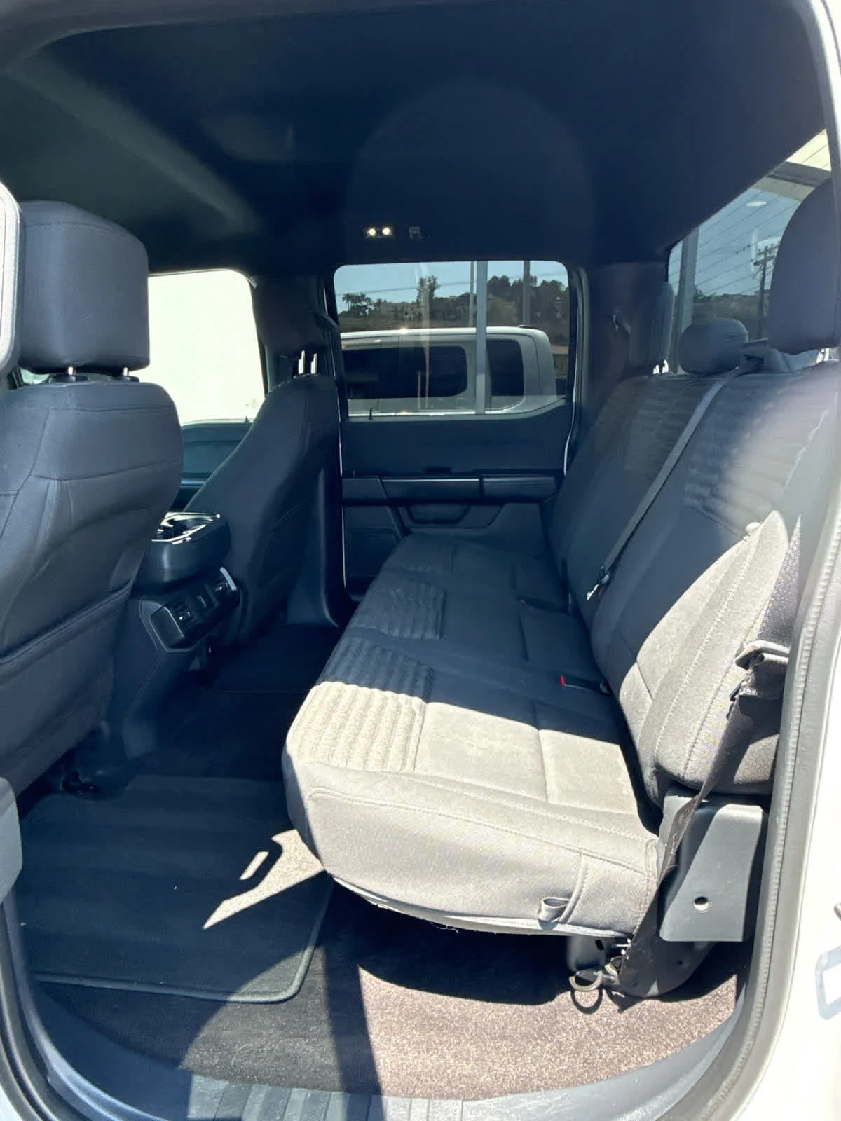 Used 2021 OXFORD WHITE Ford XL image 3