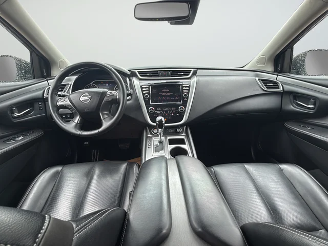 Used 2020 Gray Nissan SL image 17