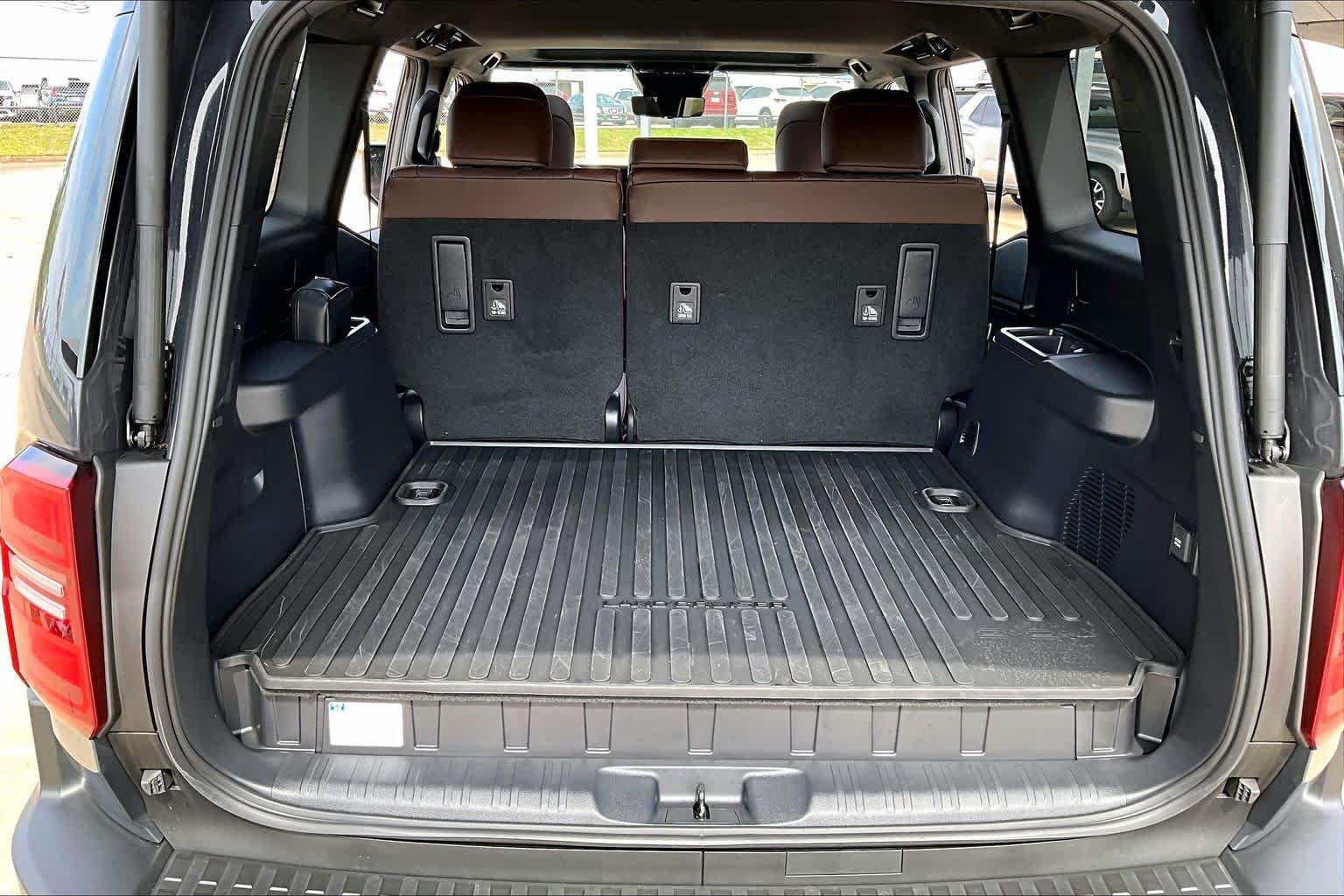 Used 2025 Underground Toyota  image 31