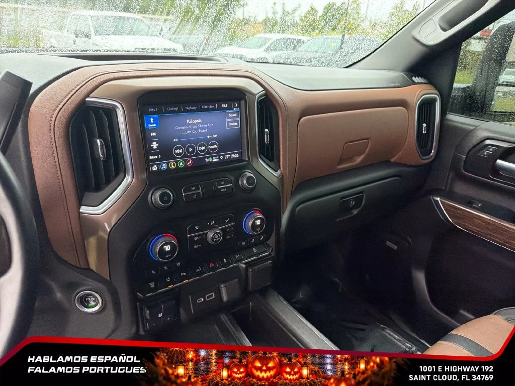 Used 2023 Black Chevrolet High Country image 19