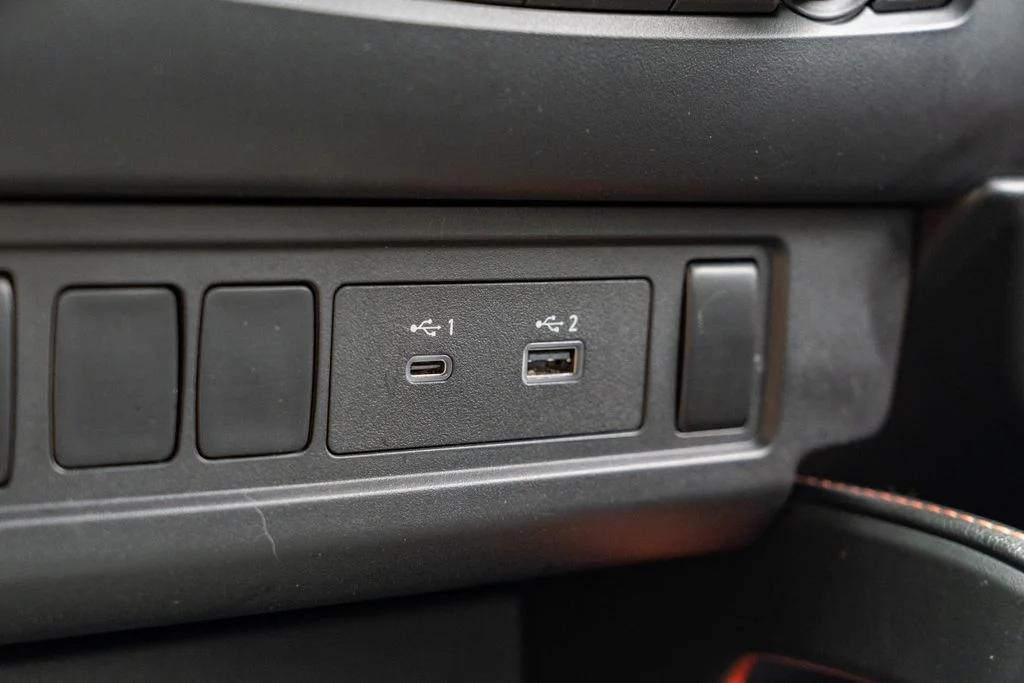 Used 2022 Black Nissan PRO-4X image 19