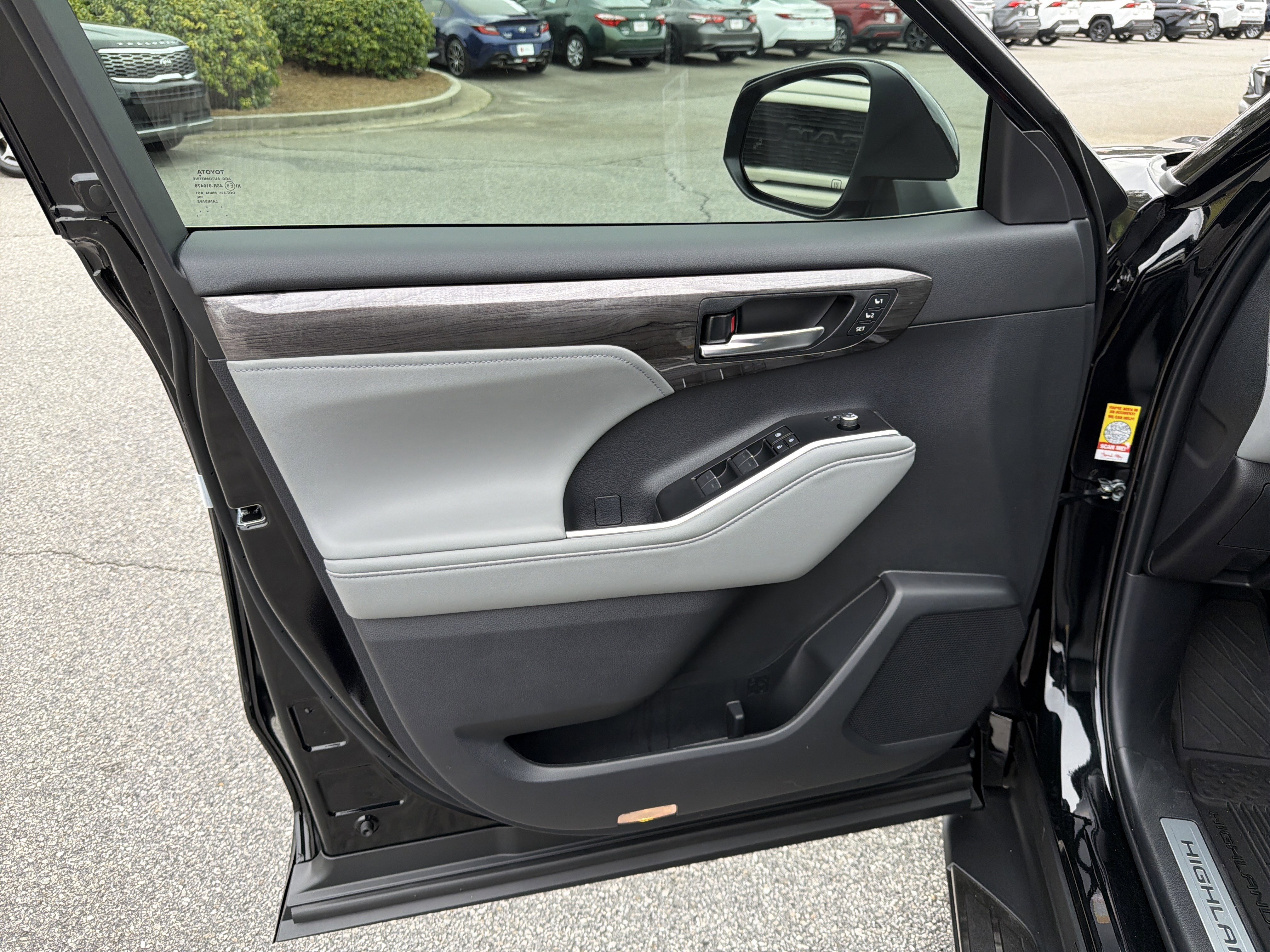 New 2026 Midnight Black Metallic Toyota Hybrid Limited image 11