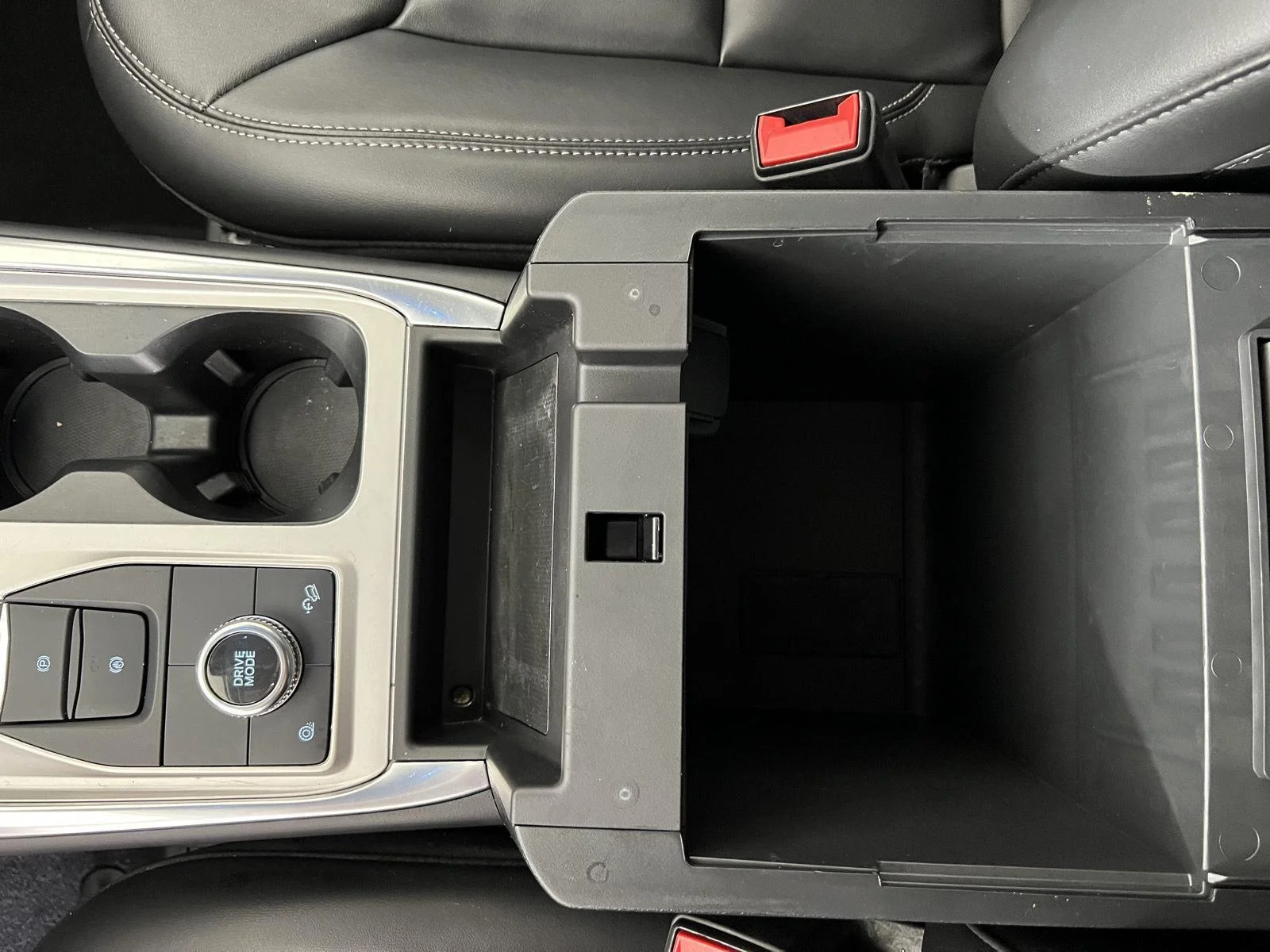 Used 2023 Carbonized Gray Ford XLT image 24