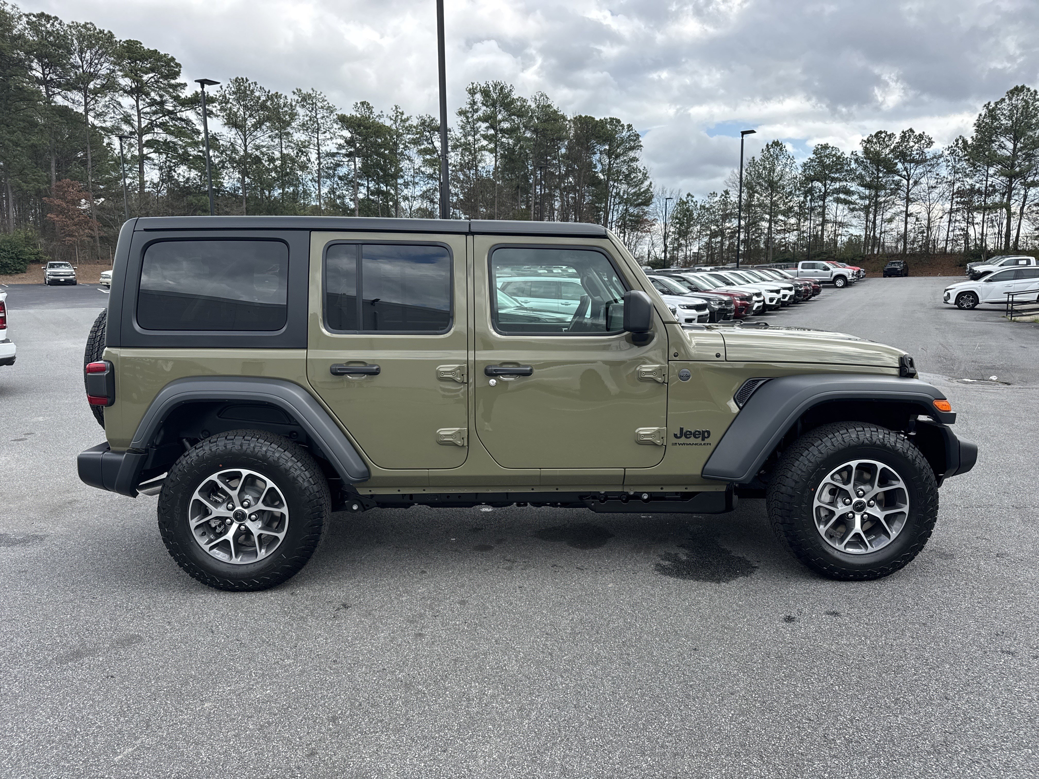 New 2026 41 Jeep Sport S image 9