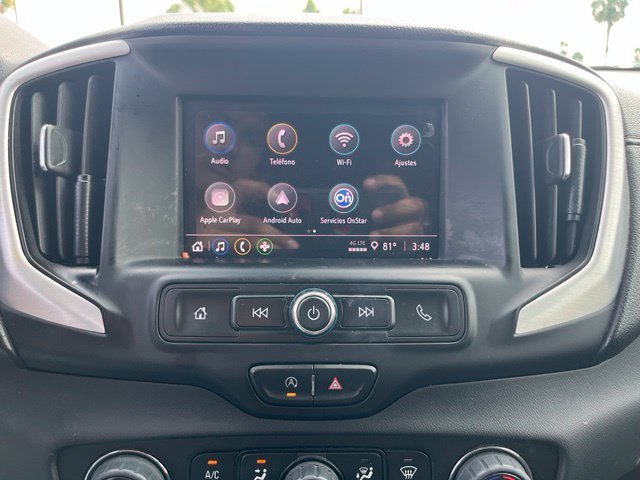 Used 2023 SUMMIT WHITE GMC SLE image 10