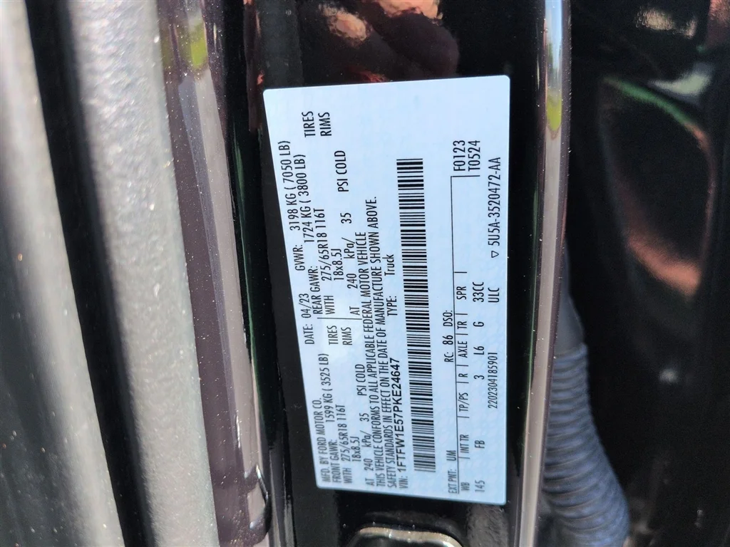 Used 2023 Black Ford XLT image 35