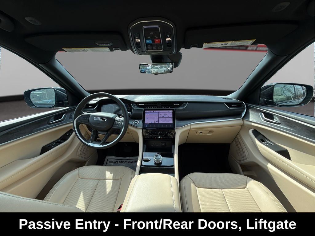 Used 2025 Black Jeep Limited image 29