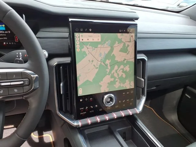 2024 GMC Acadia AT4 - Photo 11