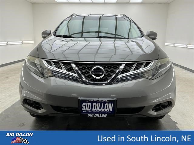 Used 2012 Platinum Graphite Metallic Nissan LE image 2
