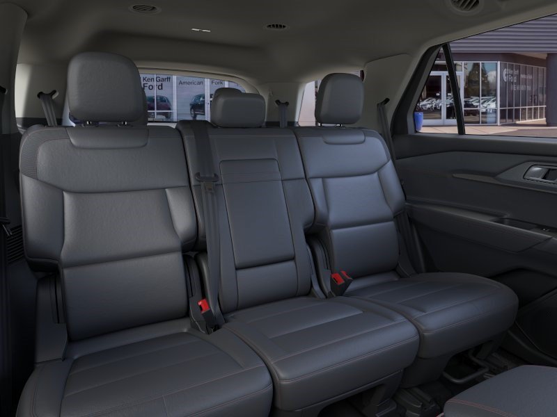 2025 Ford Explorer Active - Photo 12