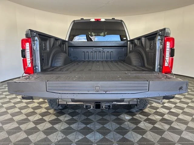 New 2026 Carbonized Gray Metallic Ford Lariat image 21