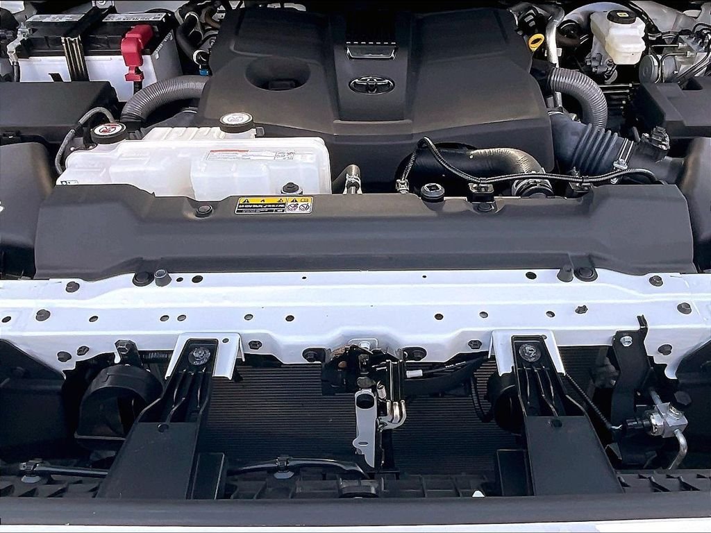 Used 2024 White Toyota SR5 image 28