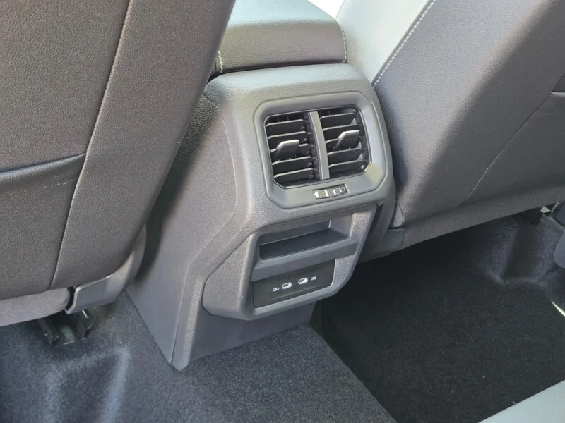 New 2026 Gray Volkswagen 1.5T SE image 8