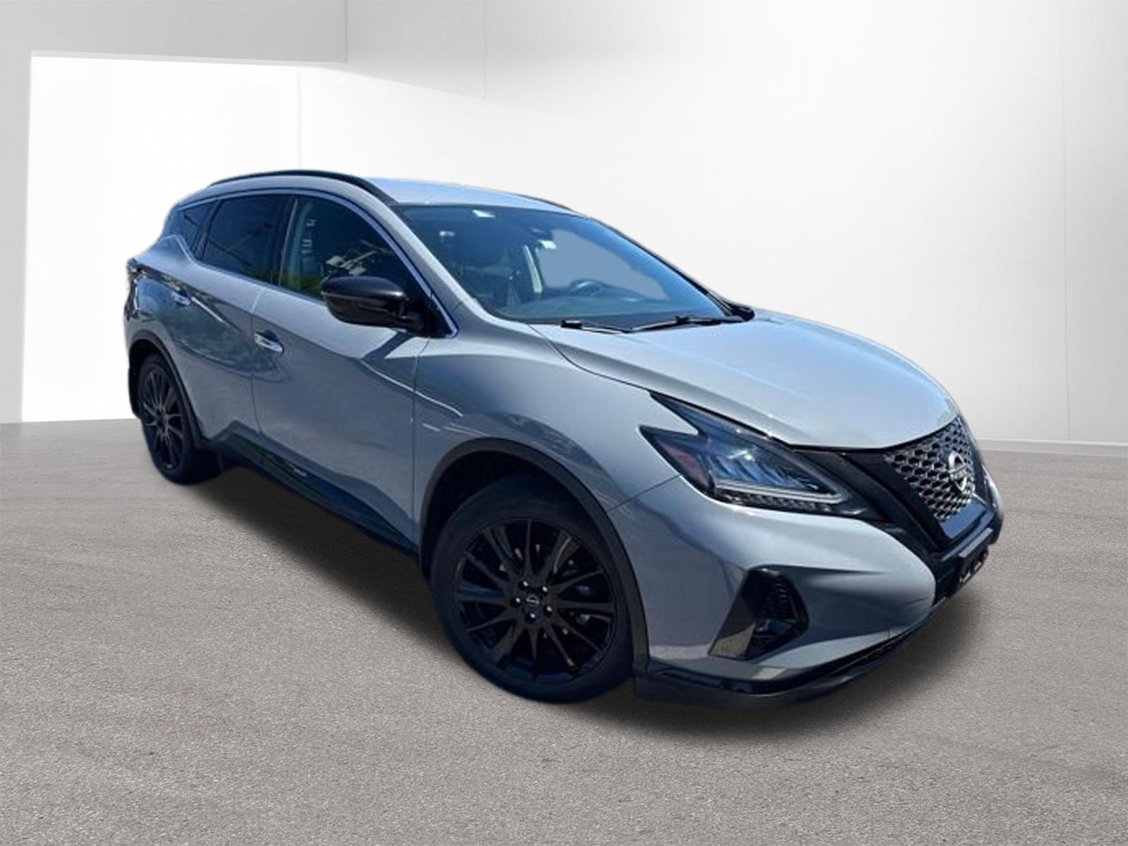 Used 2023 Boulder Gray Pearl Nissan SV image 2