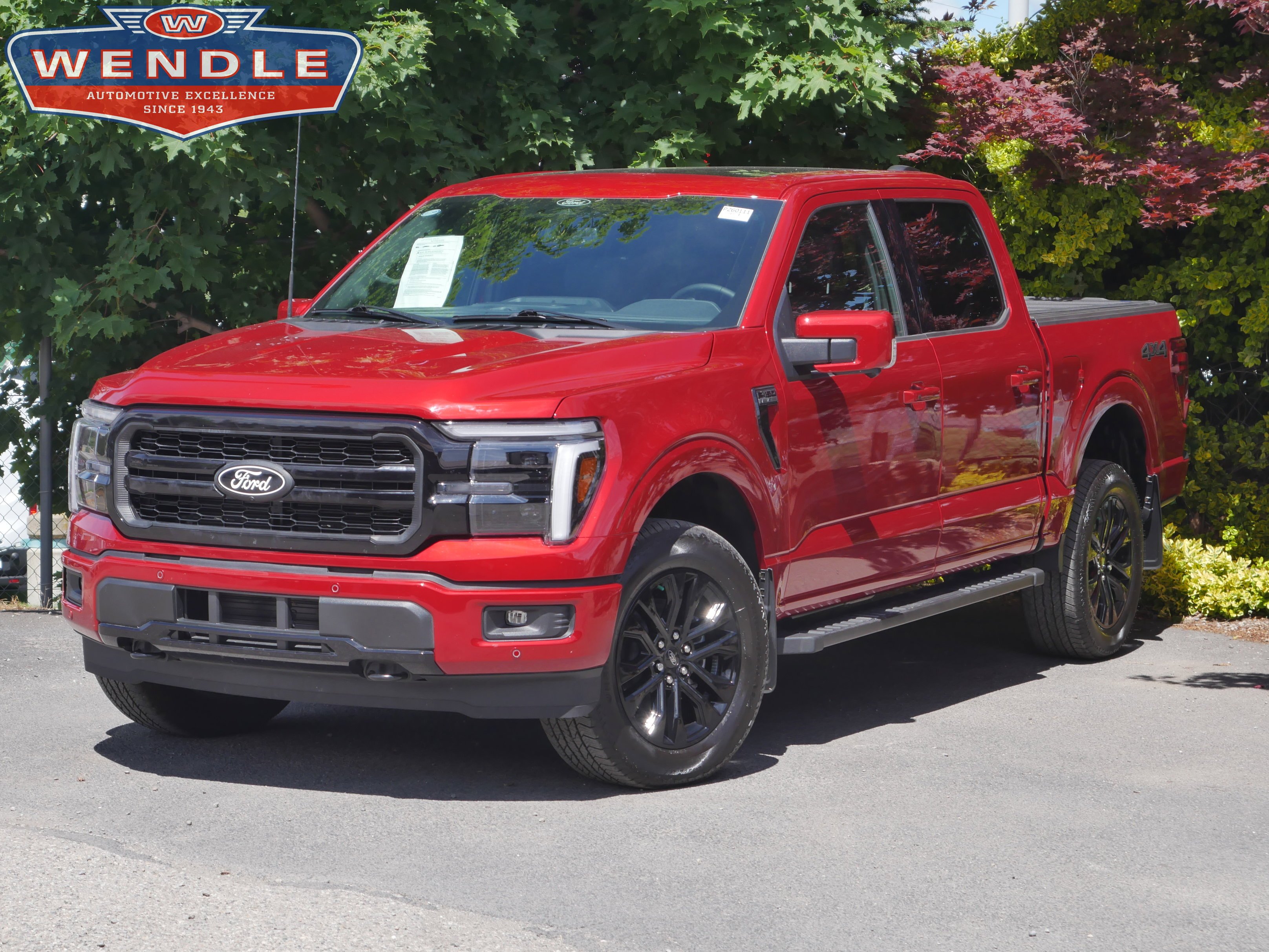 2025 Ford F-150 Lariat 4x4 SuperCrew 145 in's photo