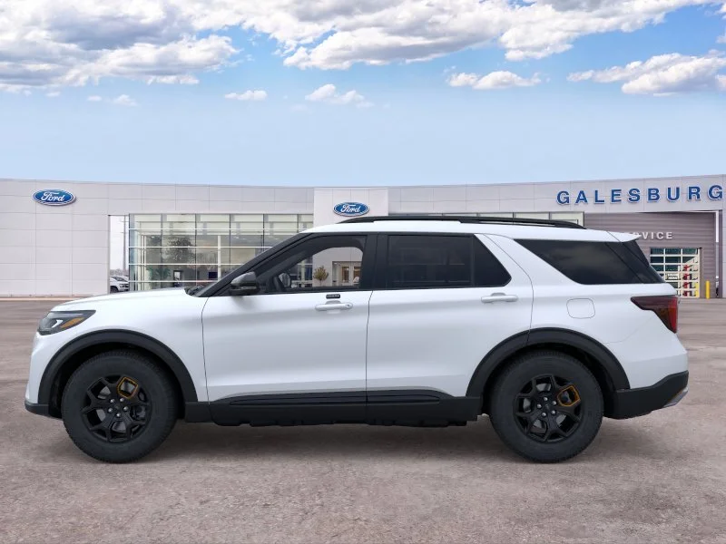 New 2026 Star White Metallic Tri-Coat Ford Tremor® image 26