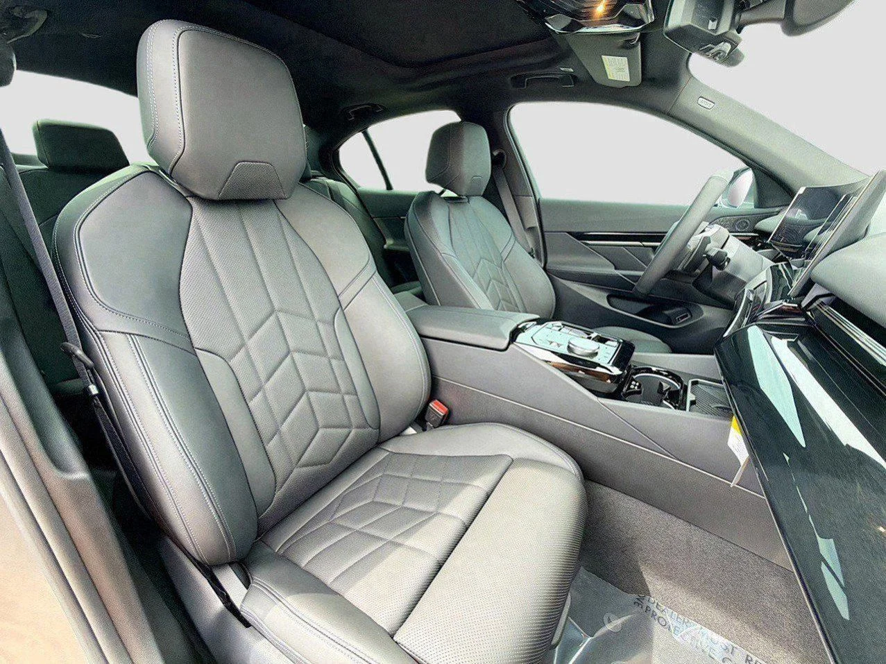 2026 BMW 5 Series 530i - Photo 16