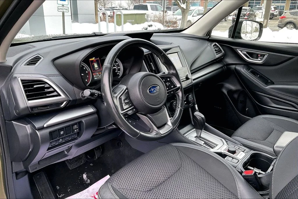 2024 Subaru Forester Premium - Photo 16