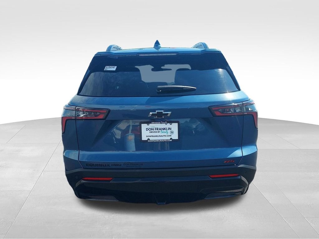 Used 2025 Blue Chevrolet RS image 4