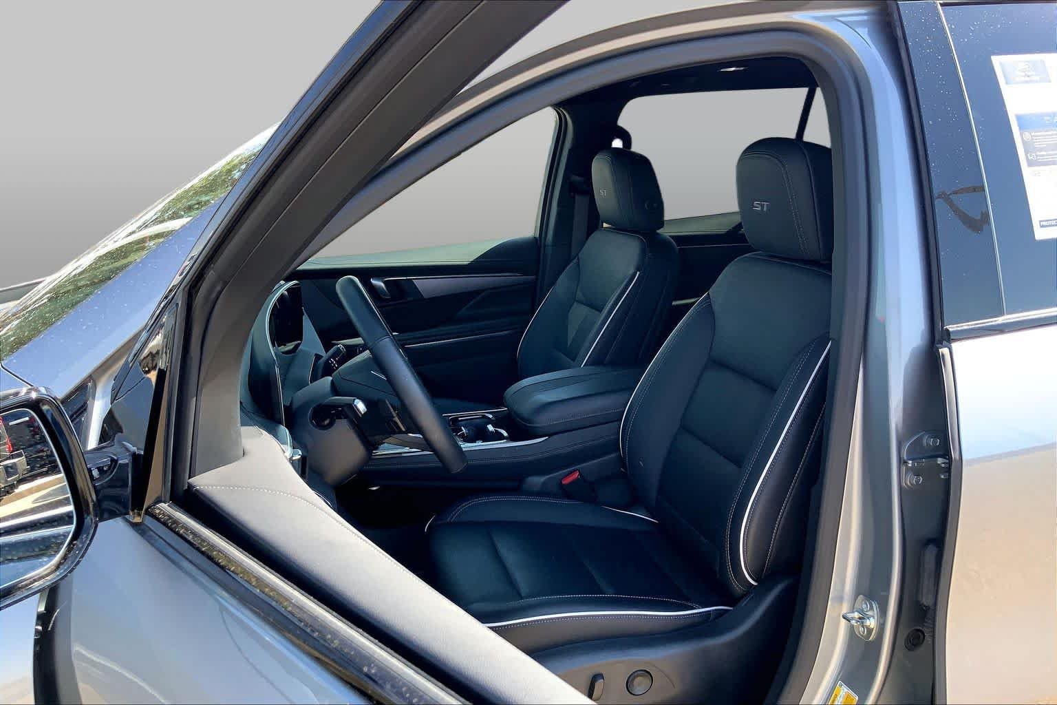 Certified Used 2025 Moonstone Gray Metallic Buick Sport Touring image 8