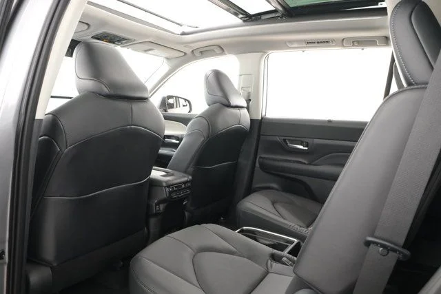 Certified Used 2026  Toyota Limited image 35