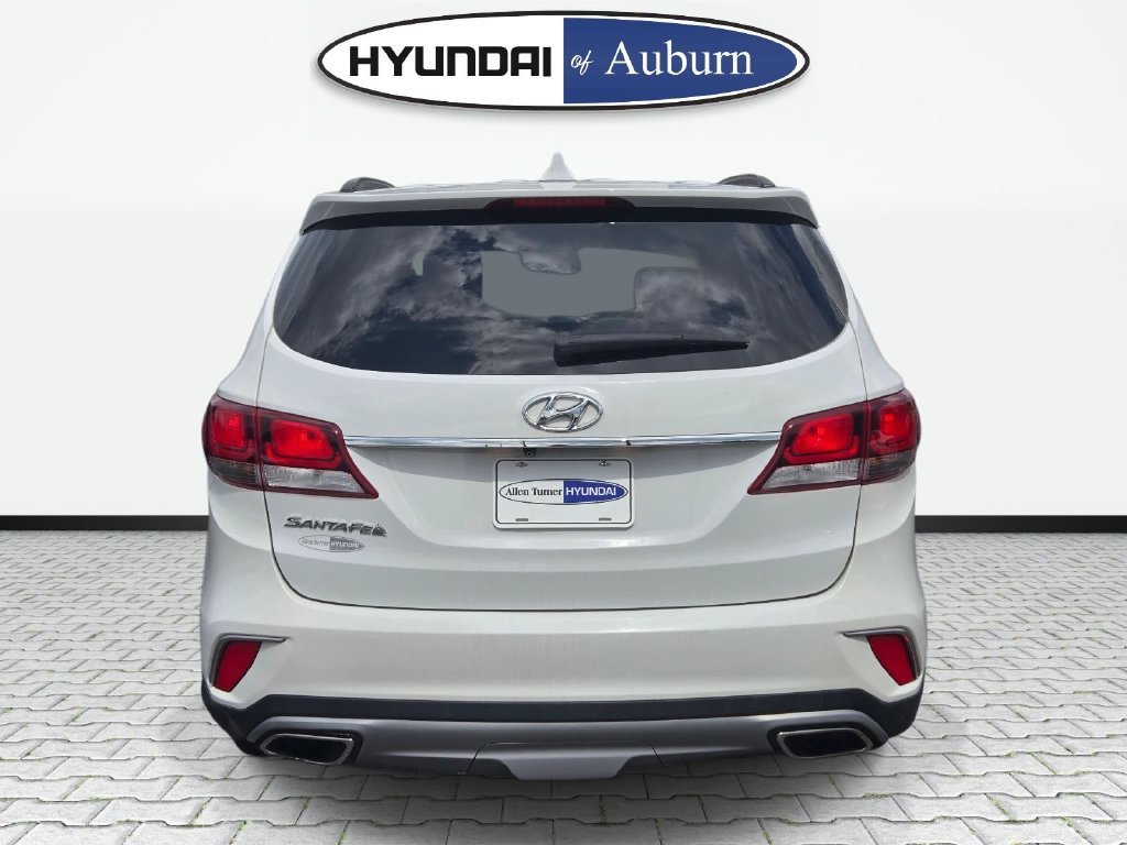 Used 2017 White Hyundai SE image 6
