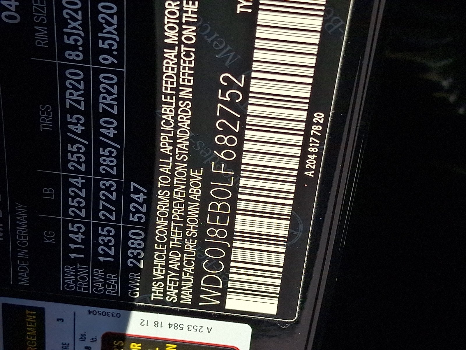 Certified Used 2020 Black Mercedes-Benz 4MATIC® image 28