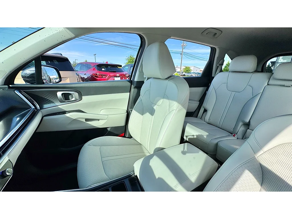 New 2026 Gry Kia S image 10