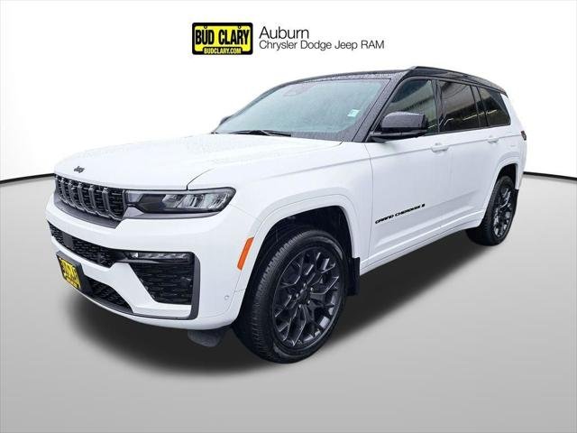 2026 Jeep Grand Cherokee L Summit 4x4's photo