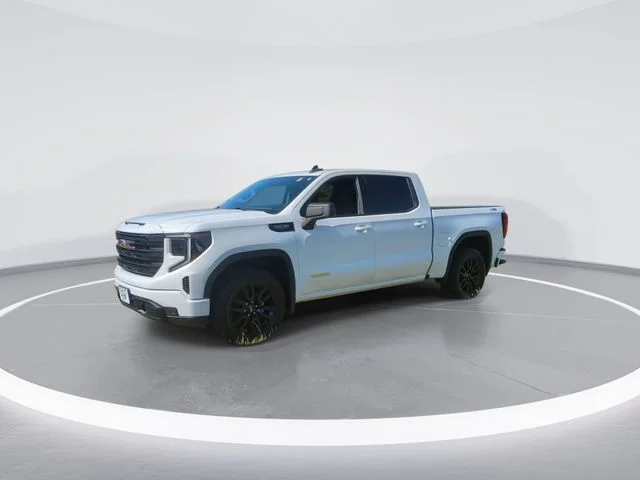 Used 2022 White GMC Elevation image 4