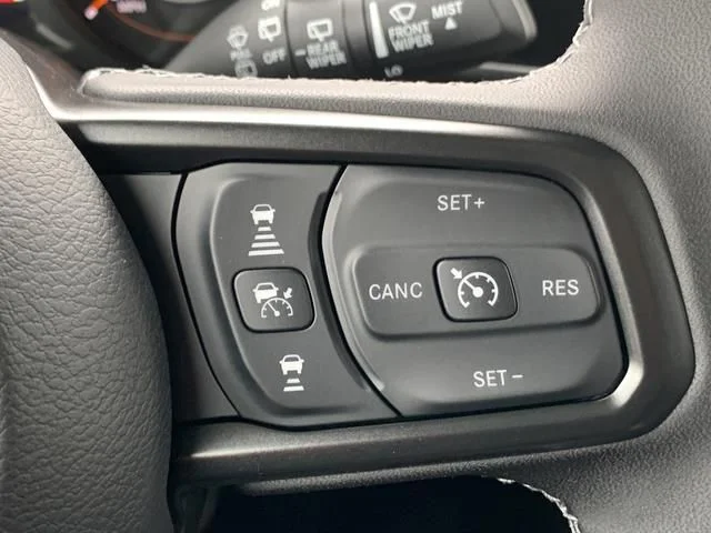 New 2026 White Jeep Rubicon image 29