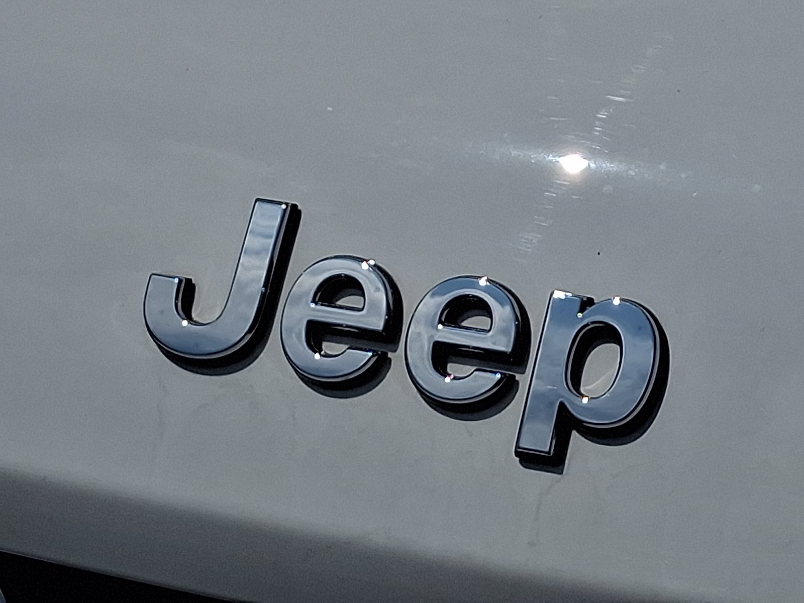 Used 2023 Bright White Clearcoat - PW7 Jeep Overland 4x4 image 31