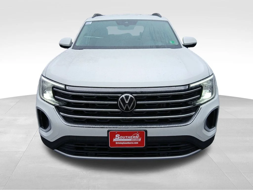 New 2026 White Volkswagen 2.0T SE image 8