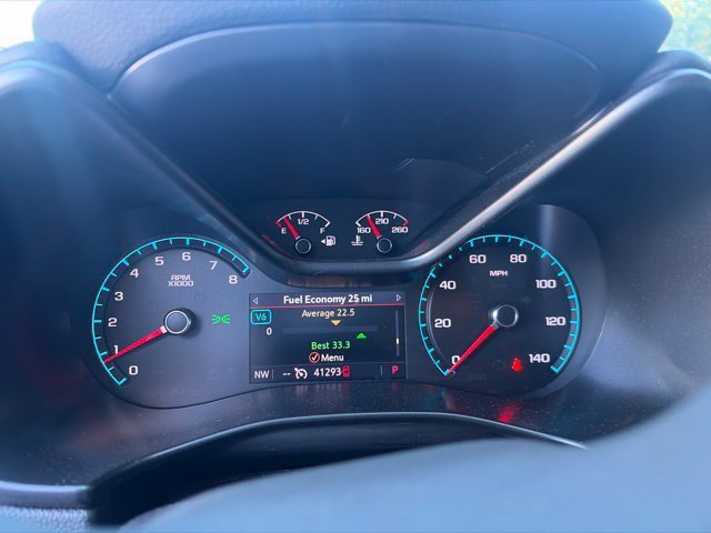 Used 2022 Green GMC Denali image 9