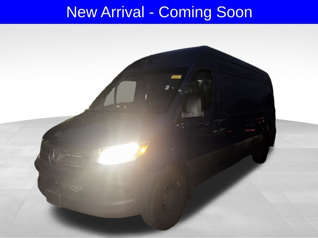 Used 2024 Blue Mercedes-Benz  image 2