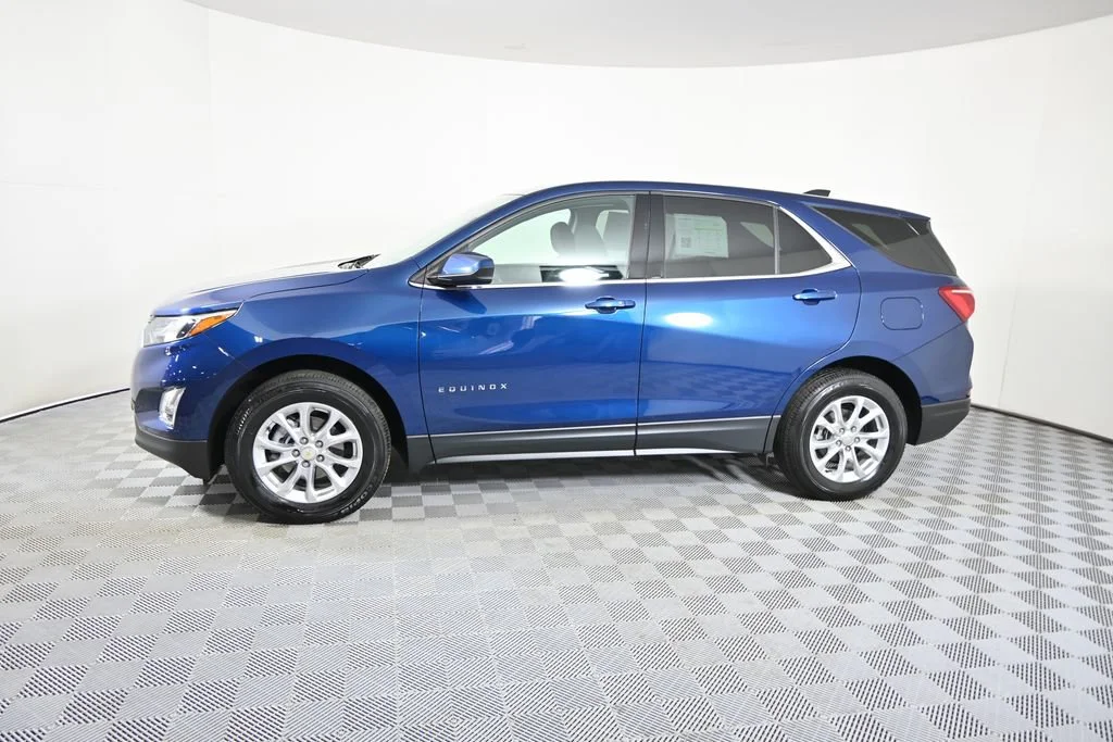 Used 2020 Chevrolet Equinox LT with VIN 2GNAXUEV9L6229291 for sale in Forest Lake, Minnesota
