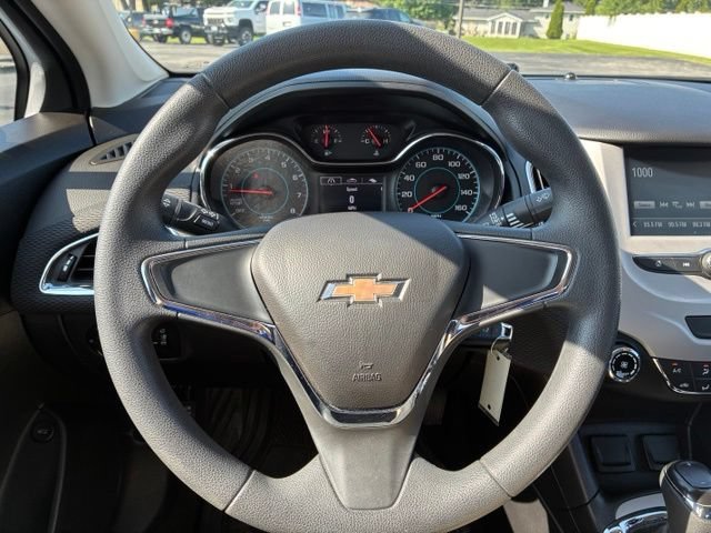 Used 2017 SILVER ICE METALLIC Chevrolet LS image 11