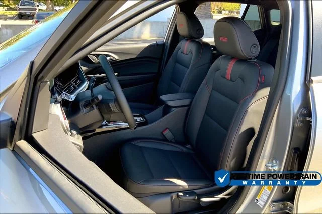 2025 Chevrolet Trax RS - Photo 10