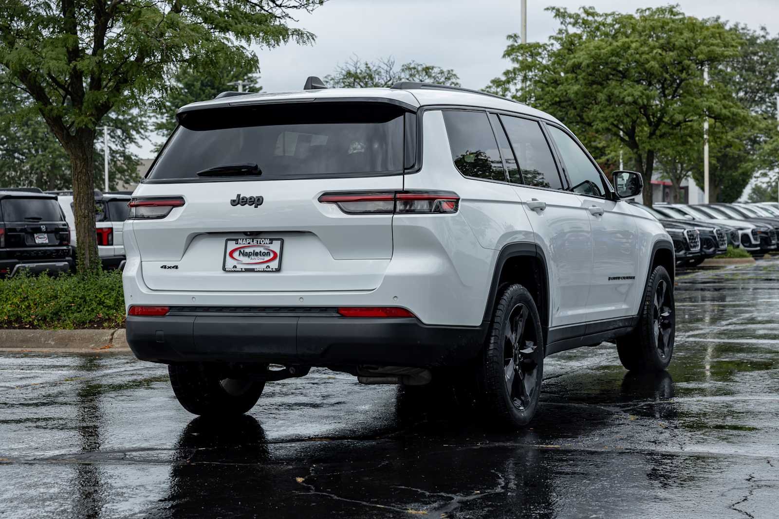 Used 2023 Bright White Clearcoat Jeep Altitude image 7